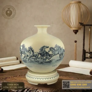 Bình Giọt Ngọc Họa Tiết Mã Đáo Thành Công